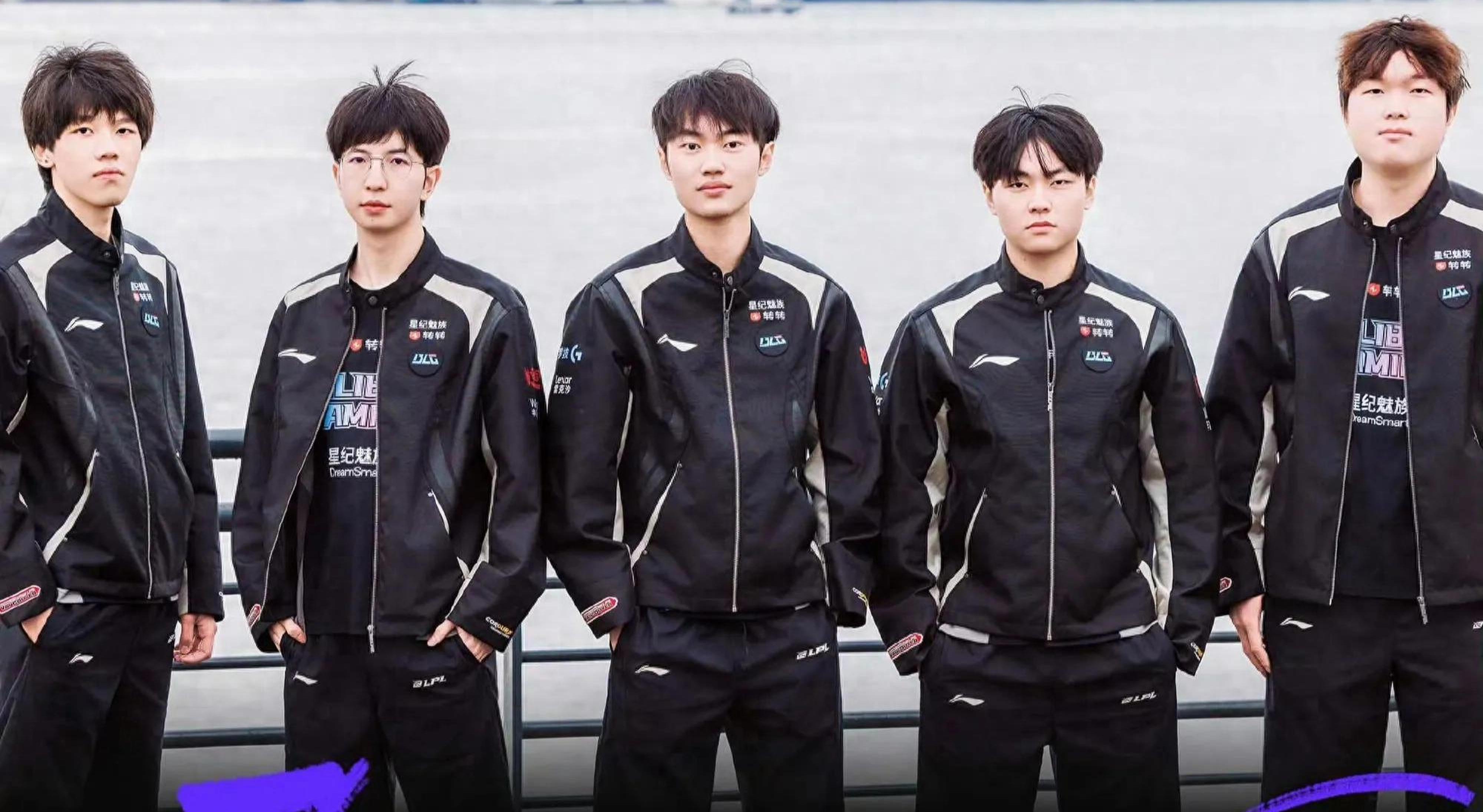 梅西庆祝进 梅西庆祝进