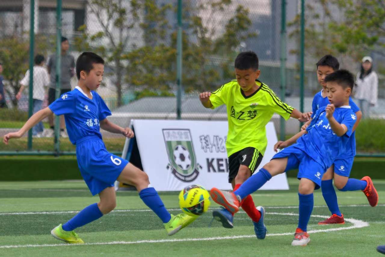 足球俱乐部 足球俱乐部