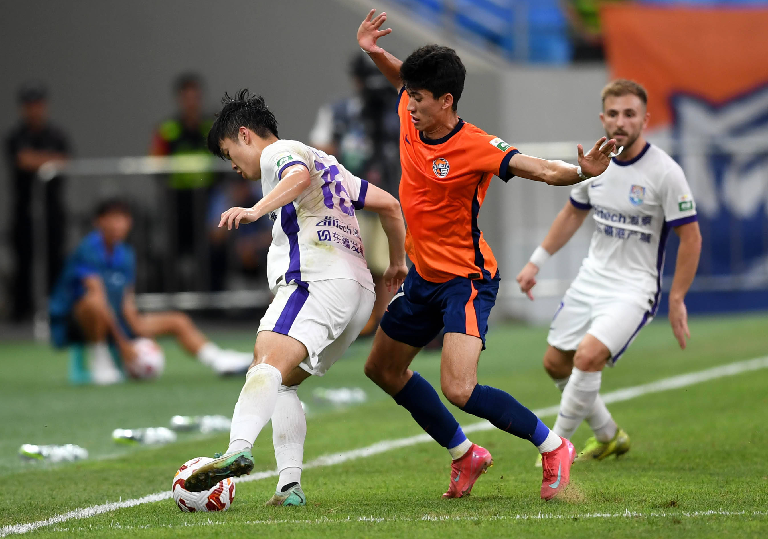 在此次赛事 在此次赛事