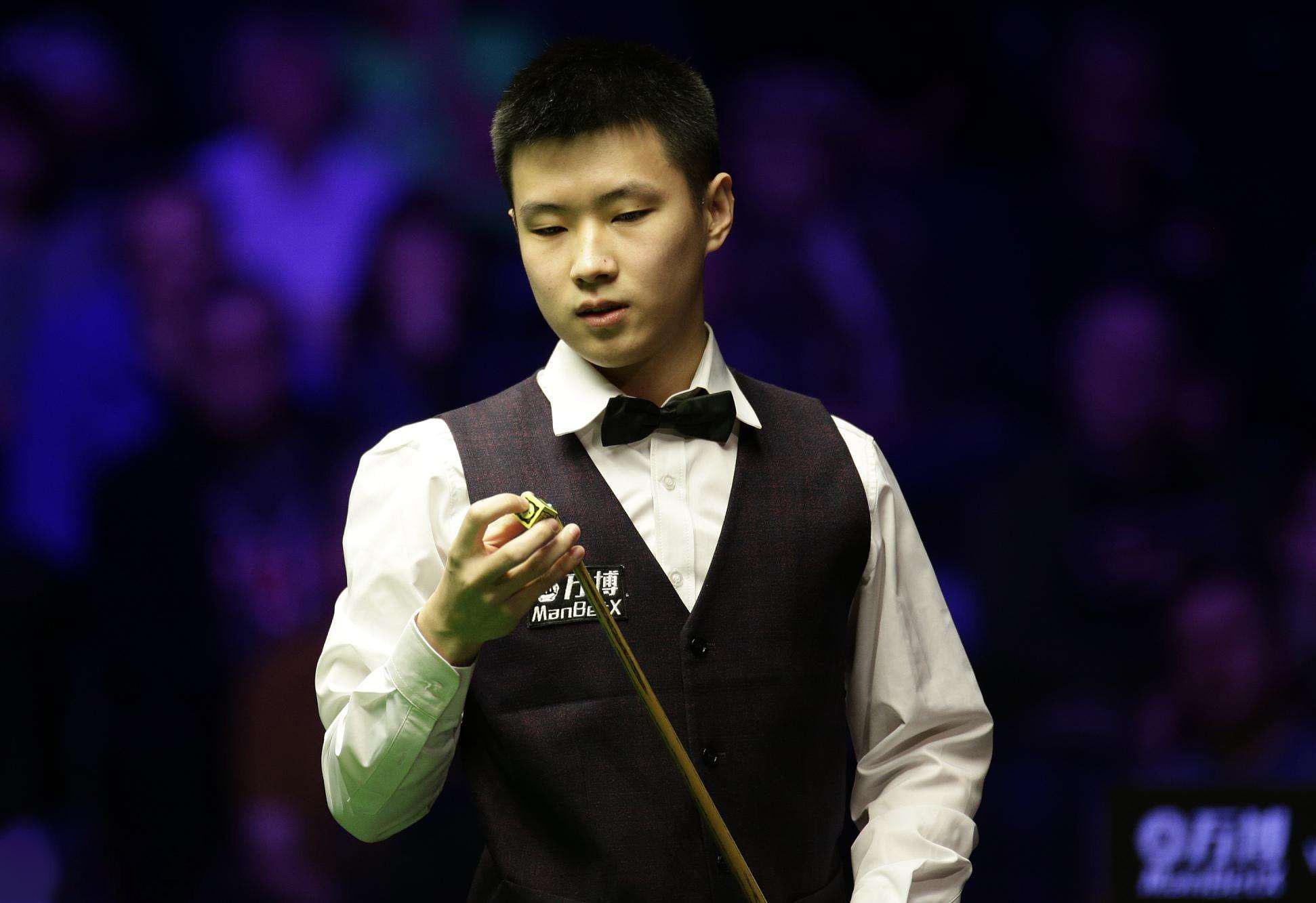 凭借其身高 凭借其身高