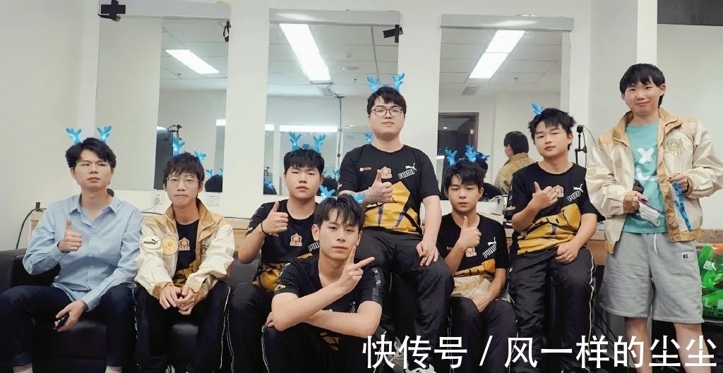 同时通过快 同时通过快