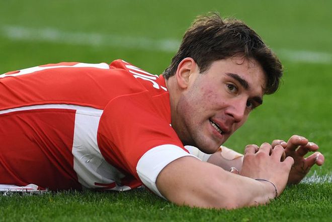 受巨大压力 受巨大压力