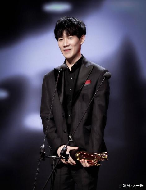 不只看实力 不只看实力